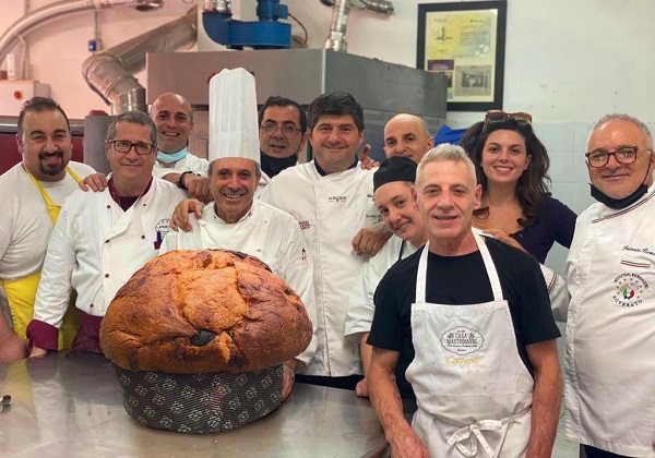 Panettone alla Cipolla Rossa di Tropea Calabria IGP