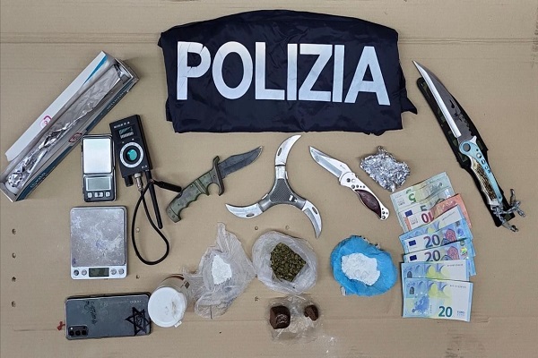 sequestro polizia di stato - vibo valentia