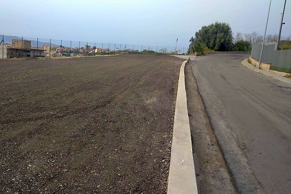 parcheggio liceo volta - reggio