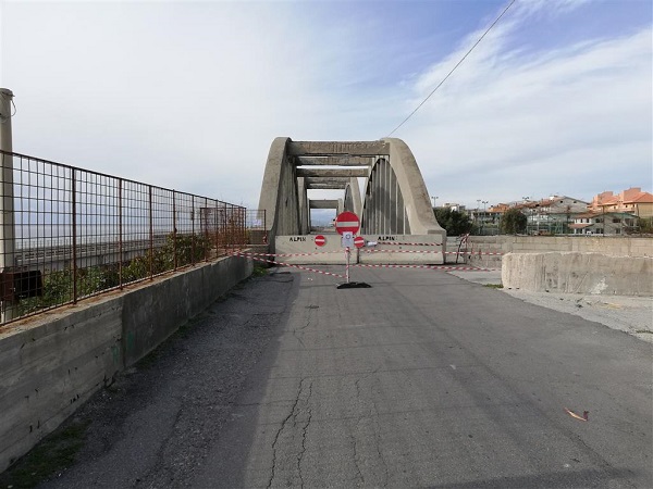 ponte di pilati - melito porto salvo