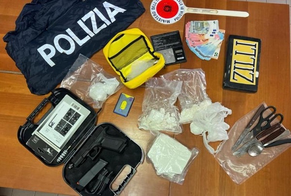 sequestro polizia di stato - crotone