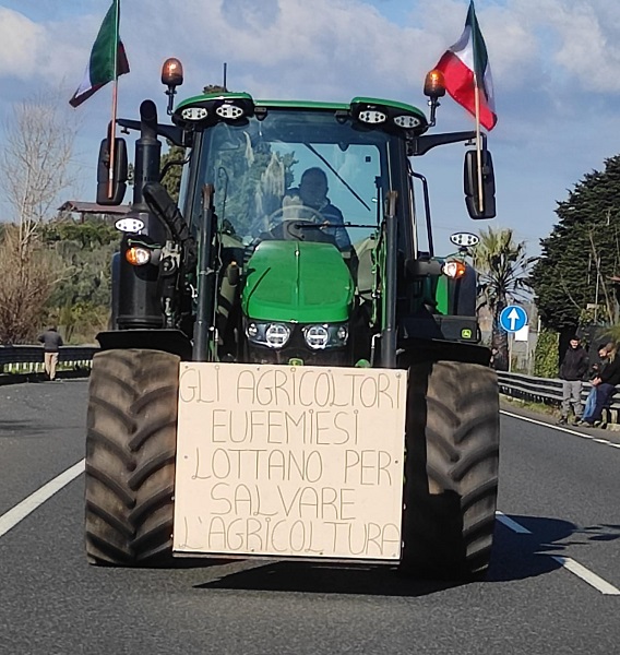protesta agricoltori rosarno