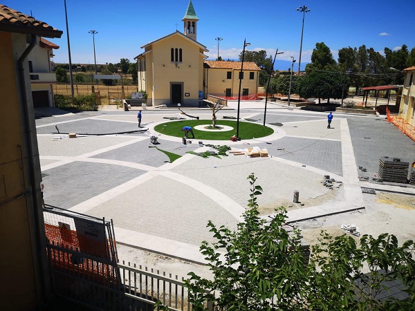 nuova piazza sant'anna - isola capo rizzuto