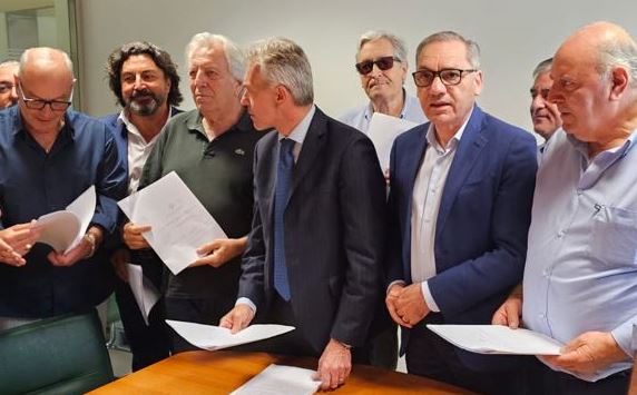 Firma convenzione gal serre calabresi - regione calabria