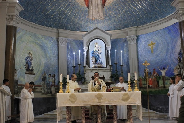 benedizione mosaico celebrativo Miracoli Madonna Montagna Taurianova