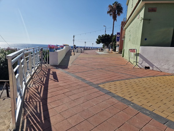 nuova piazza Le Cannella - isola capo rizzuto