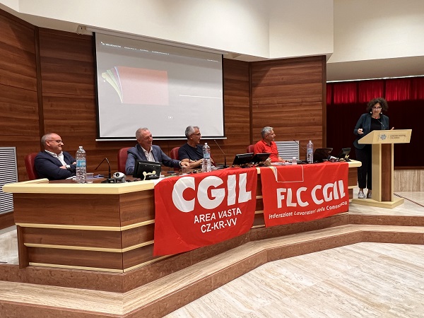 riunione Cgil lamezia terme - Gianna Fracassi