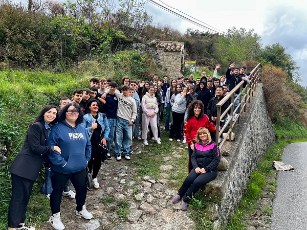 studenti a Castelmonardo