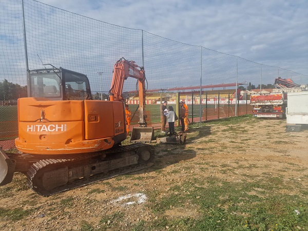 lavori stadio sant'antonio - isola capo rizzuto