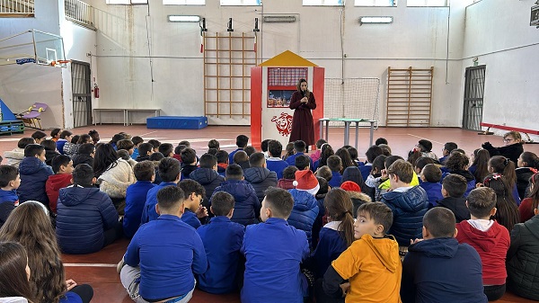 laboratorio scuole isola capo rizzuto