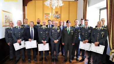 consegna Medaglia Mauriziana - guardia di finanza catanzaro