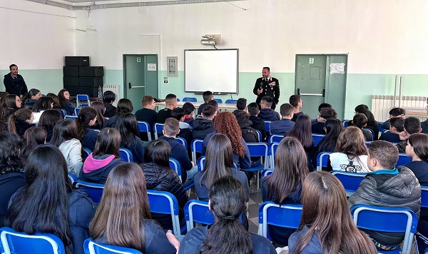 incontro studenti - carabinieri sant'eufemia d'aspromonte