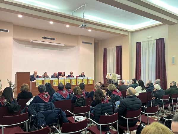 Presentazione Libro "Maria SS. del Consuolo" - Portatori della Vara reggio