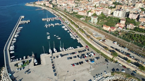 porto turistico villa san giovanni