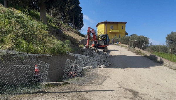 lavori viale della Pace - motta san giovanni